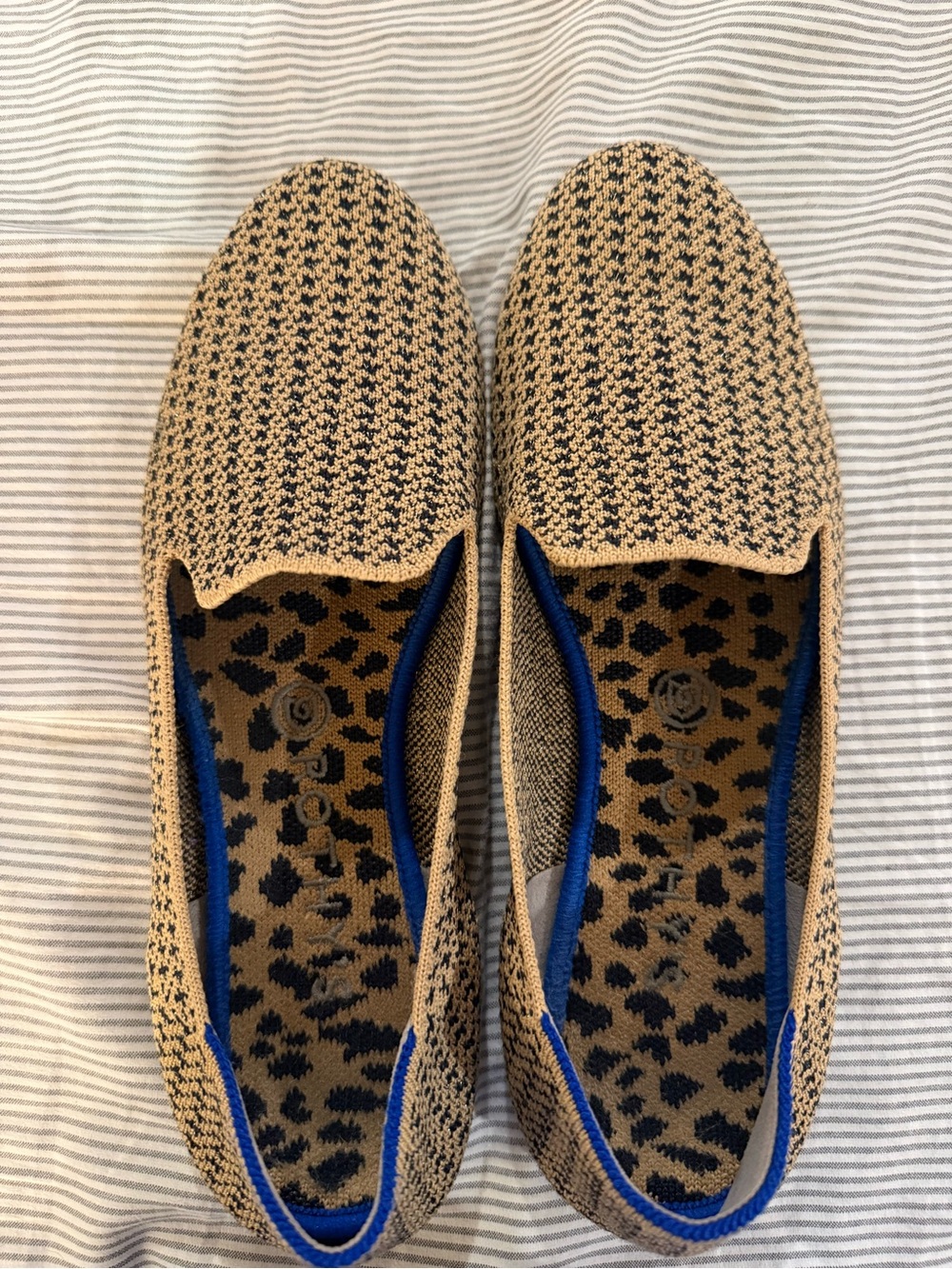 Rothy's The Loafer - retired gold houndstooth pattern and a leopard Insole 9.5